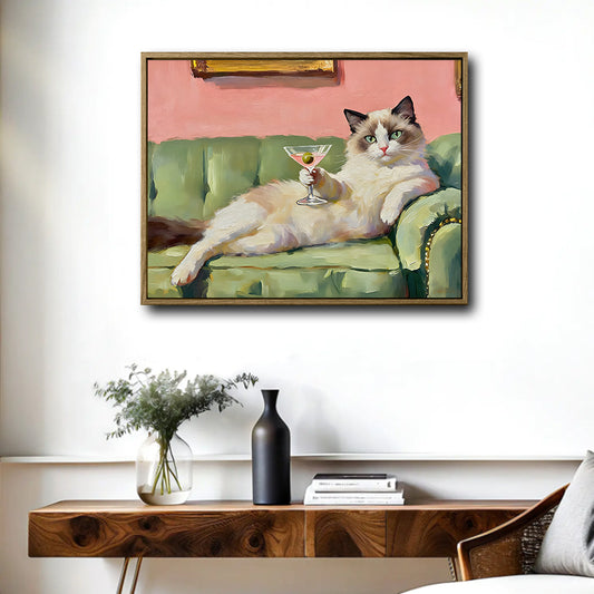 Playful Vintage Cat Canvas Poster, Retro Oil‑Painting Style Cat Drinking Cocktail Artwork for Fun Home & Bar Cart Wall Decoration
